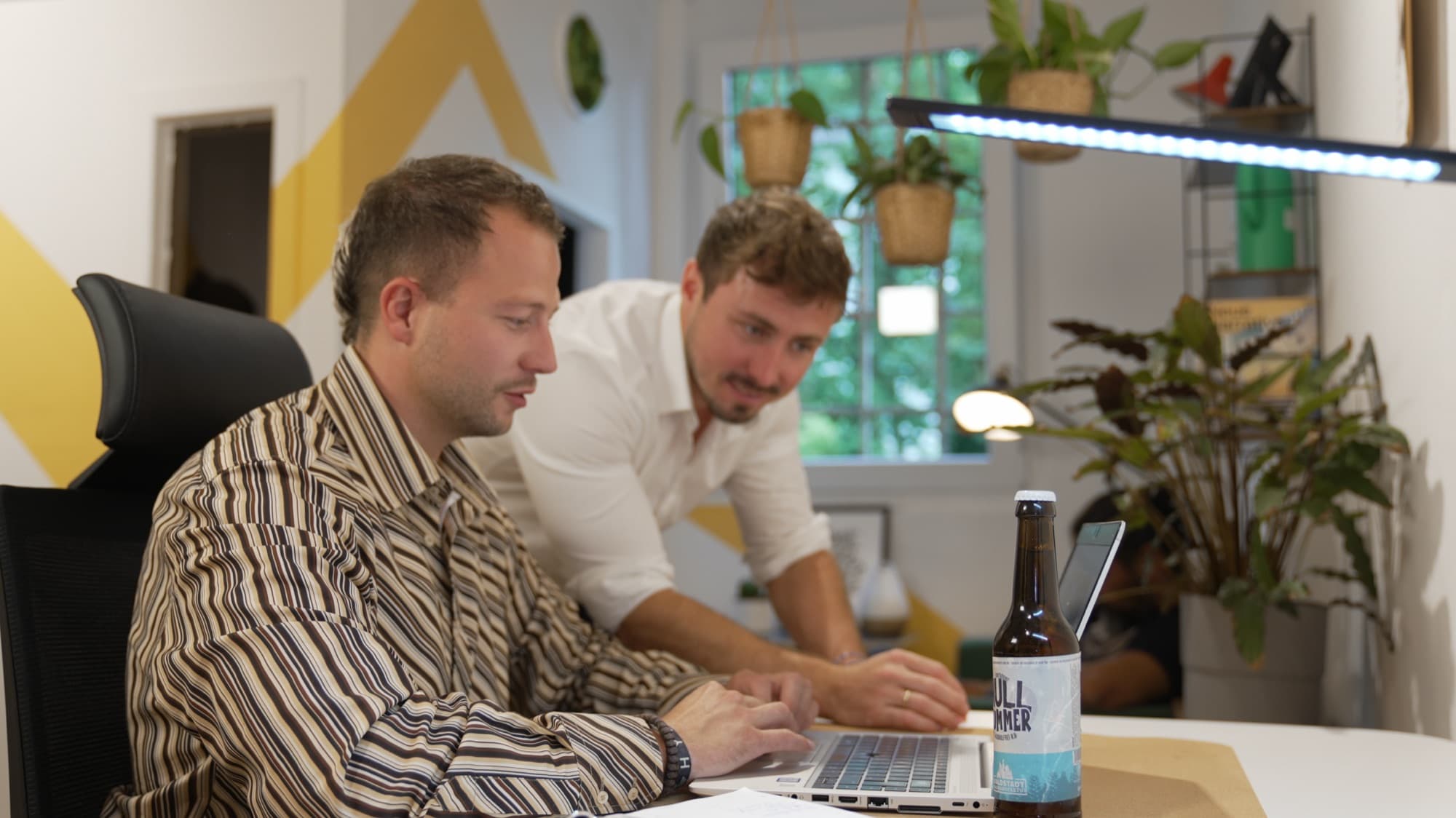 Frohet Schaffen — Gemeinsam arbeiten im Coworking Space