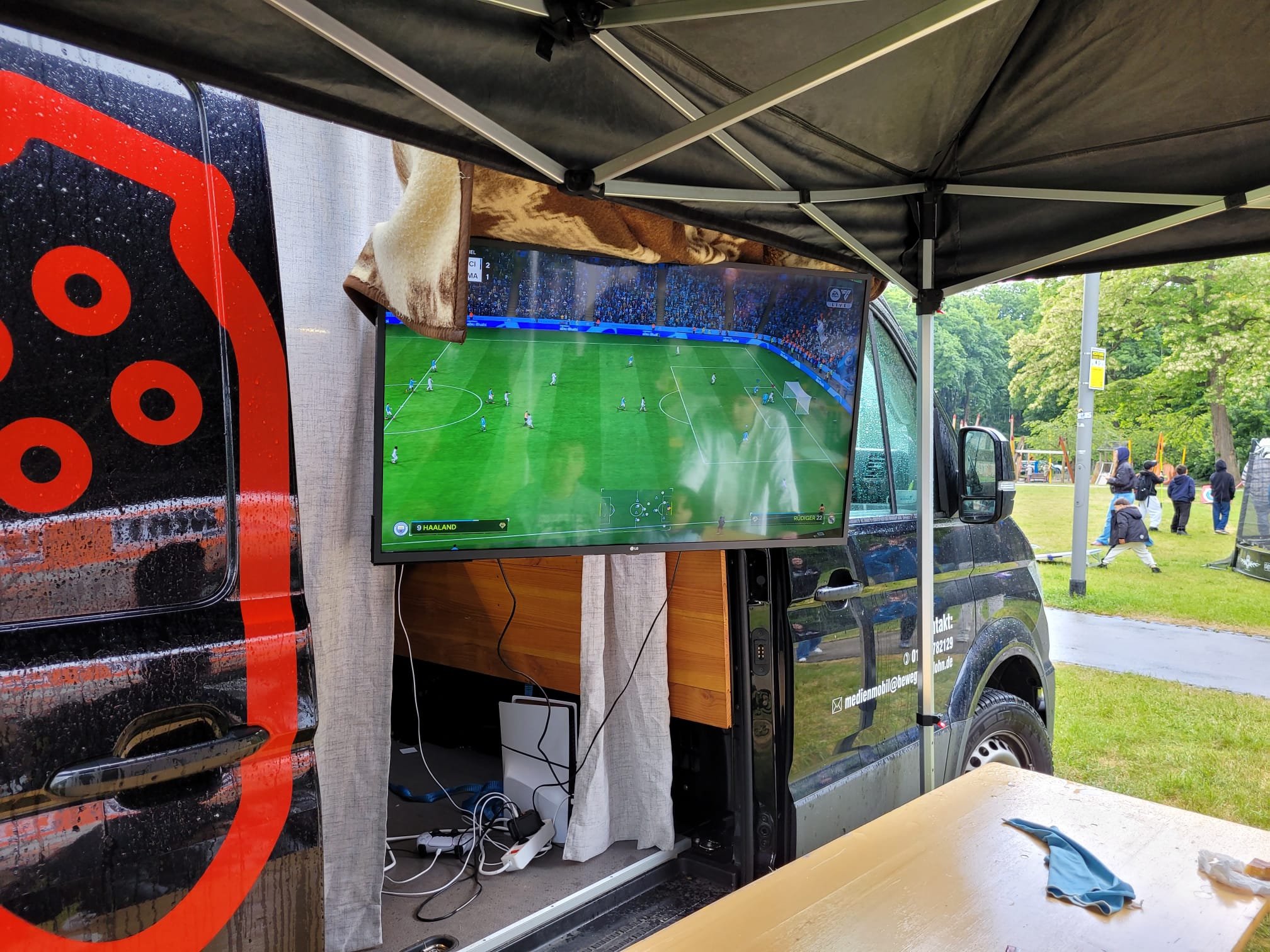 Medienmobil: Digitale Bildung vor Ort